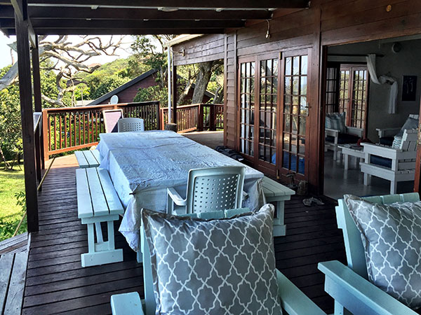 09 1 Outside deck WEB